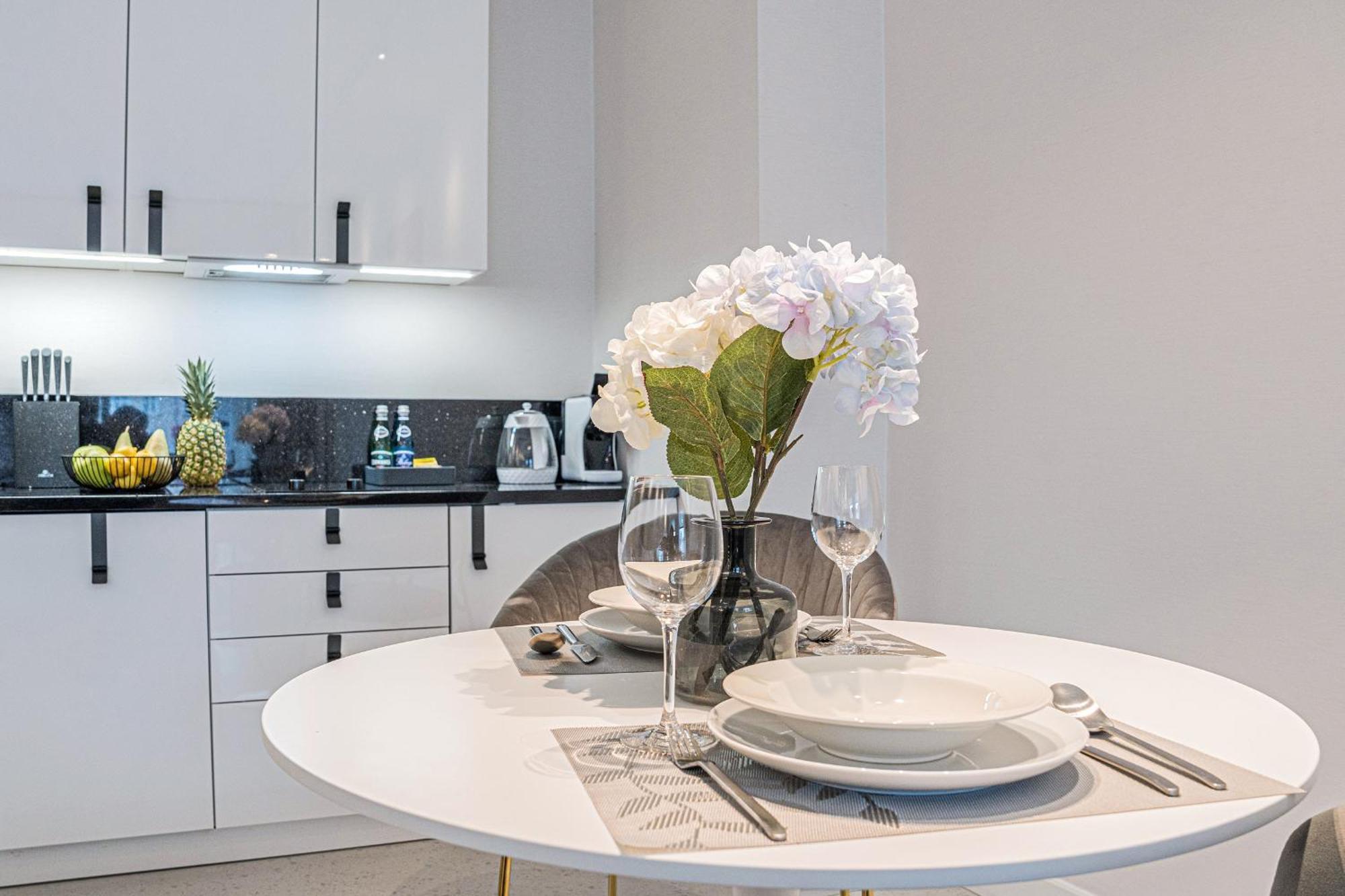 Deo Plaza Apartamenty Premium By Rent Like Home Gdańsk Extérieur photo